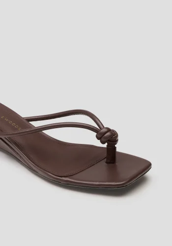 Viktoria & Woods Heels|V&W Icons>Athens Wedge CHESTNUT