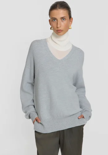 Viktoria & Woods Best Sellers>Birmingham V Knit LIGHT GREY MARLE