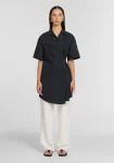peaches-shirt-dress-fnloueEA-0.webp