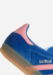 womens-adidas-gazelle-indoor-EcrJxkQx-0.webp